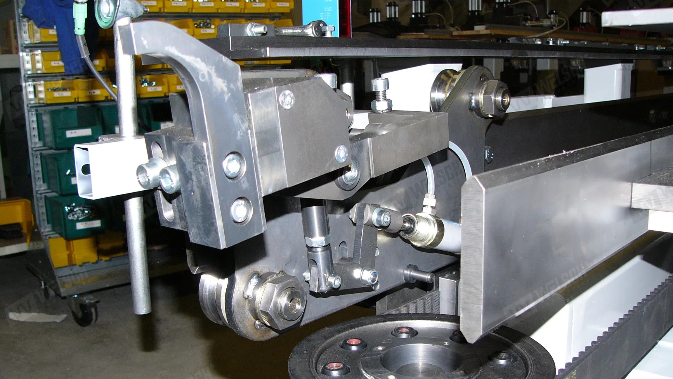 Auto Racker & Linear Feeder - Thumbnail 4