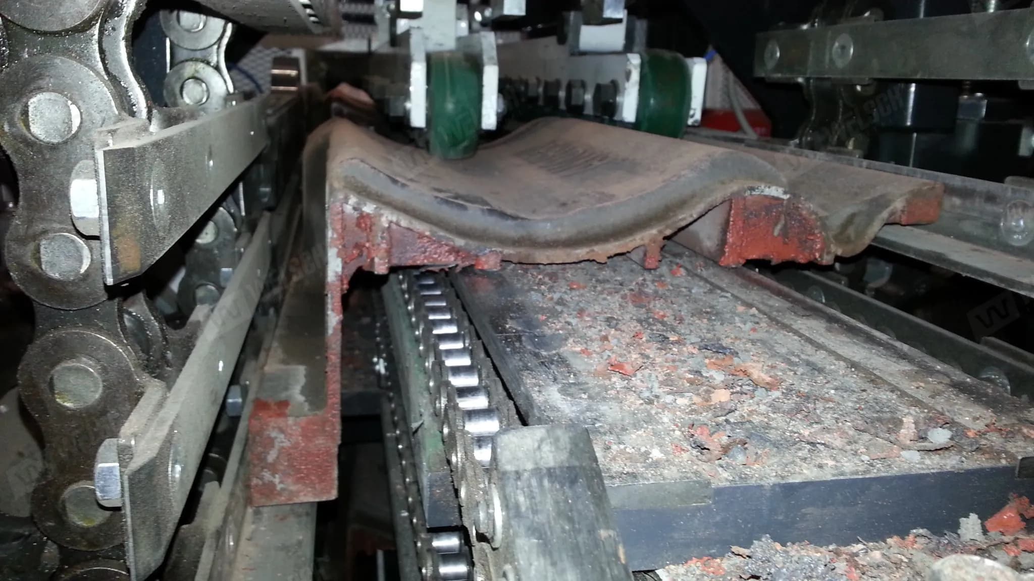 Pallet Edge Cleaner - Thumbnail 3